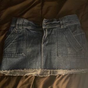 Size 5 Mossimo Low Rise Skirt